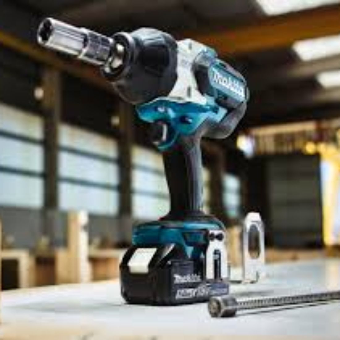 ZESTAW MAKITA PROFESJONALNY – WIERTARKO-WKRĘTARKA AKUMULATOROWA 40V + KOMPRESOR PRZENOŚNY | 70% OFF TYLKO DZIŚ